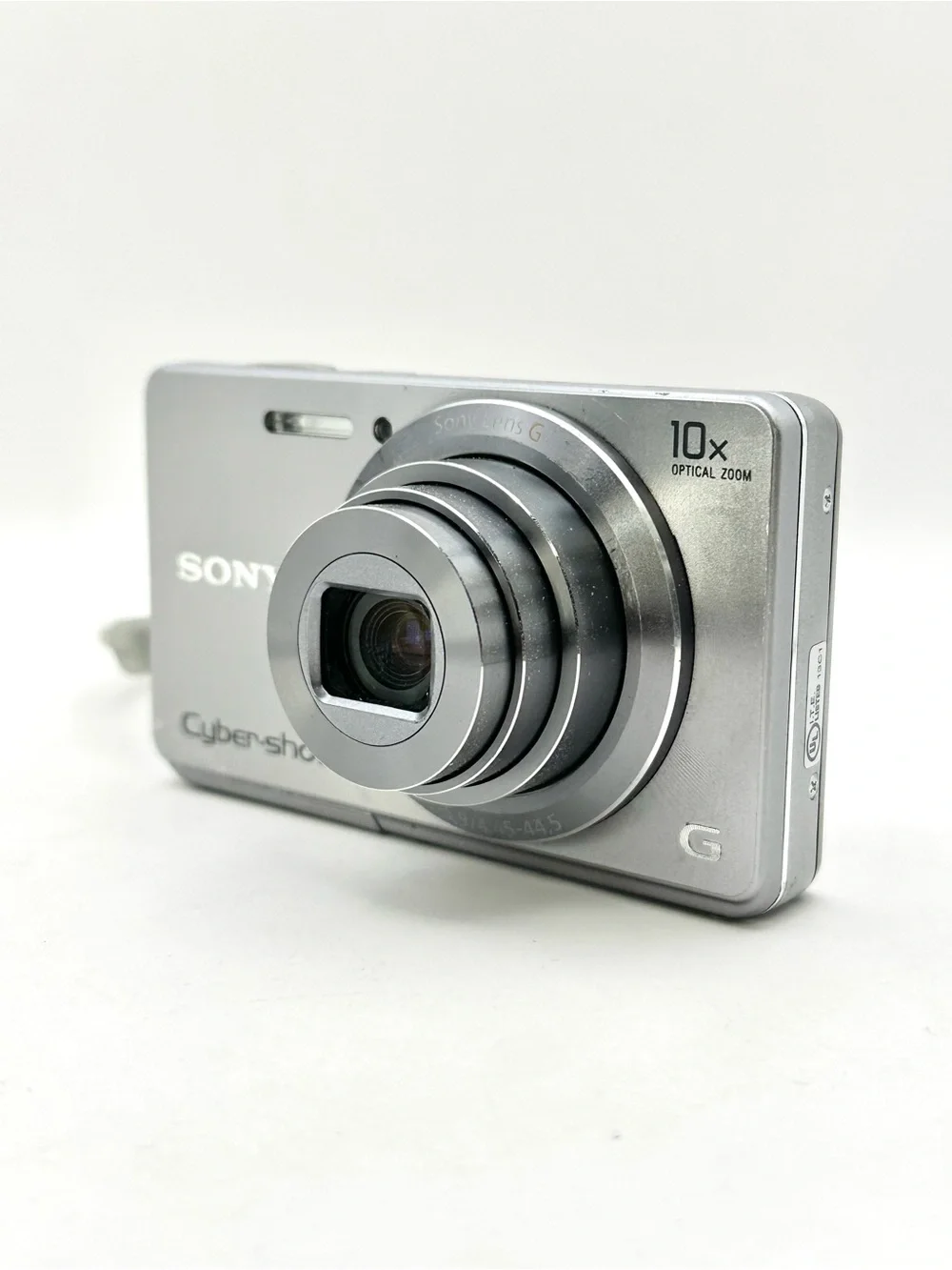 Sony CyberShot DSC W690 Digital Camera 10X w/ Charger & USB Cable